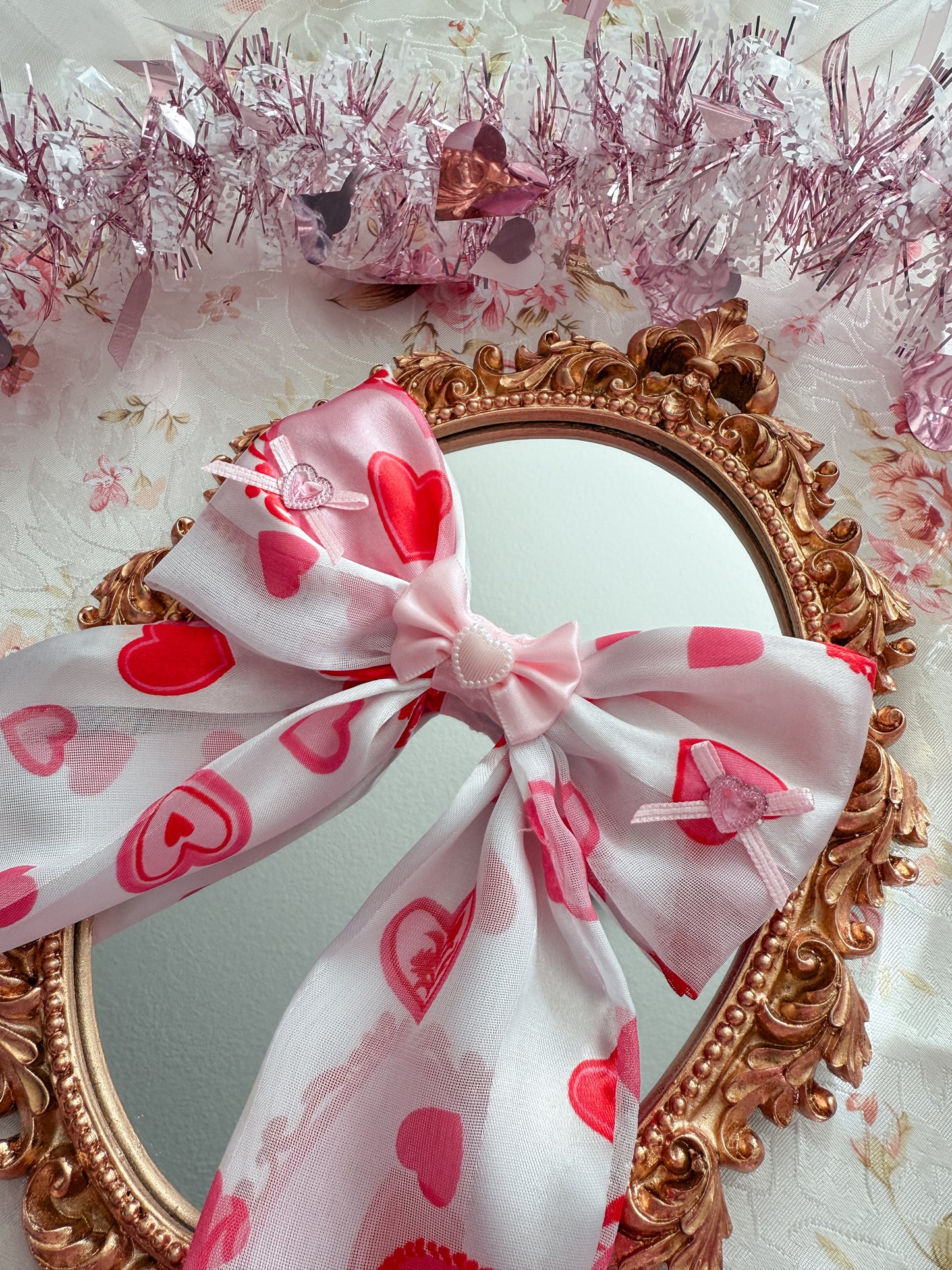 Valentine Bow