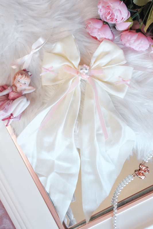 Cream Hello Kitty Bow